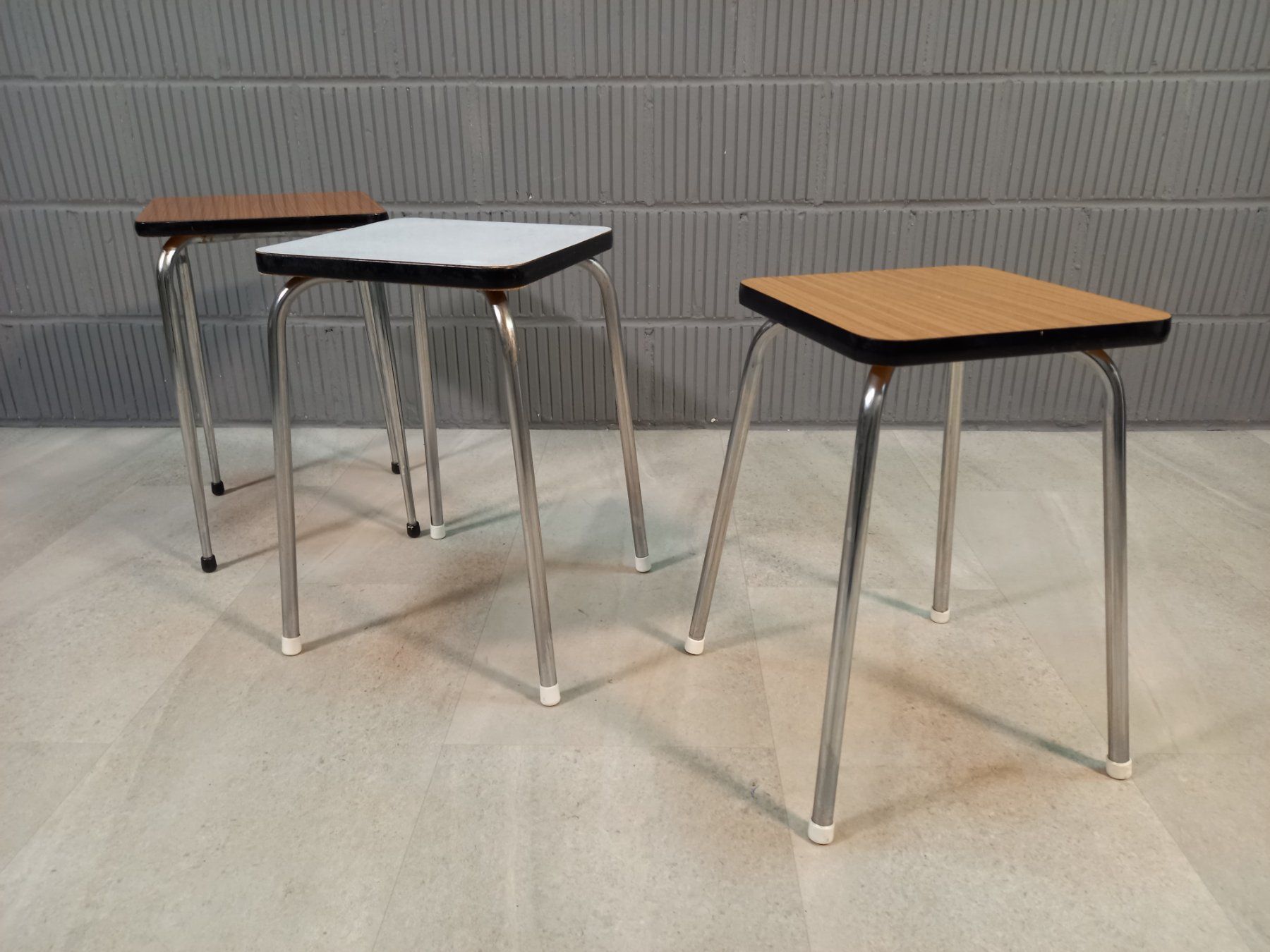 Hocker: Kelco Braun Tabouret, Küchenhocker 1980s Side Kitchen Stool – Gebraucht aus Nottwil von Wondewa-Shop 7