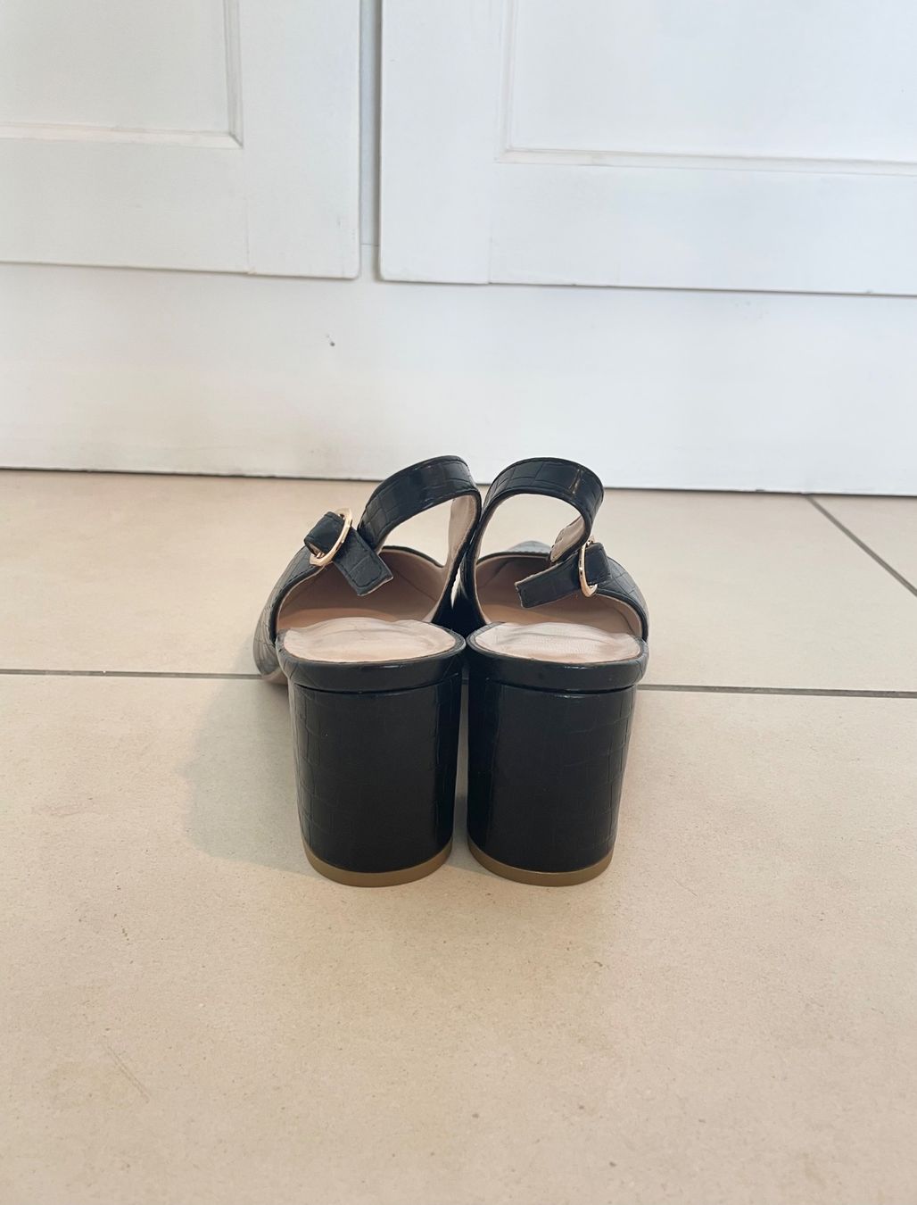 Graceland Scarpe da donna: Escarpins slingback noirs effet crocodile - Taille 38 – Usato da Geneve venduto da Margot_22 2
