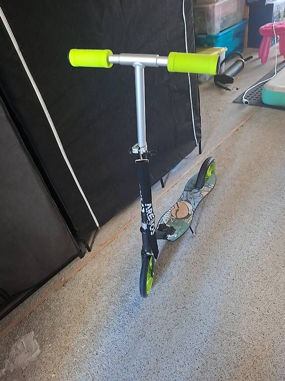 Kickboard: Kickboard Arebos – Gebraucht aus Herisau von mon_xl6w