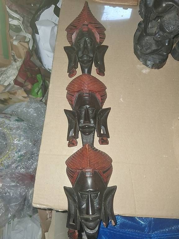 Statuette: Afrikanischen Sammlung  – Usato da Corban venduto da mro_bp82 2