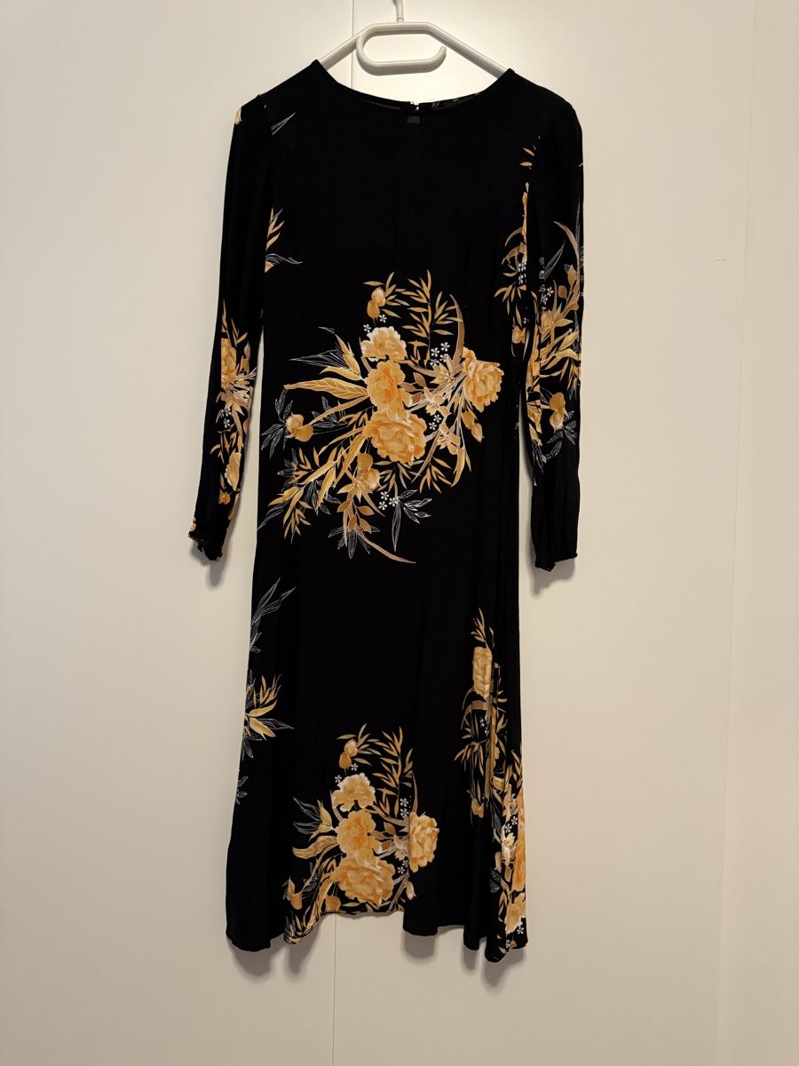 Vestiti: Schönes Sommerkleid – Nuovo (secondo la descrizione) da Stettlen venduto da Sophia.72 1