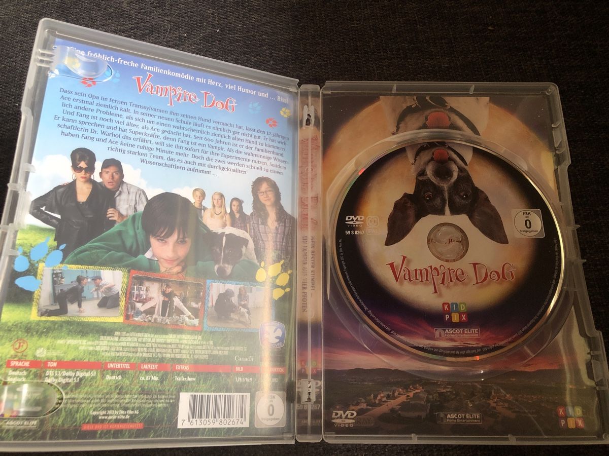 Tous les DVDs: DVD, VAMPIRE DOG – D'occasion à Balsthal par Katzenfan99 2
