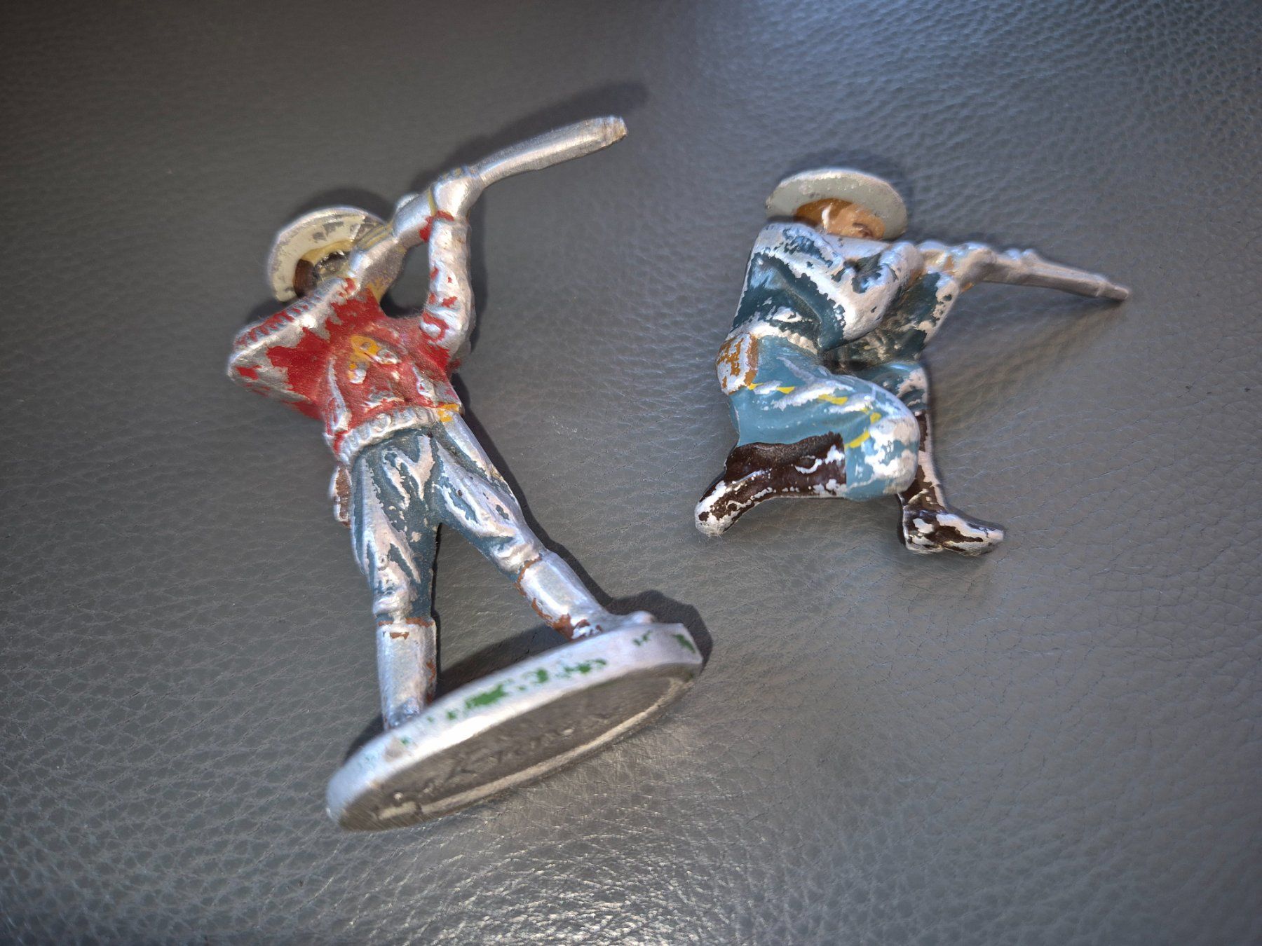 Figurines: 2 KROLYN Figurines en métal – D'occasion à Monthey par McAuthor 3