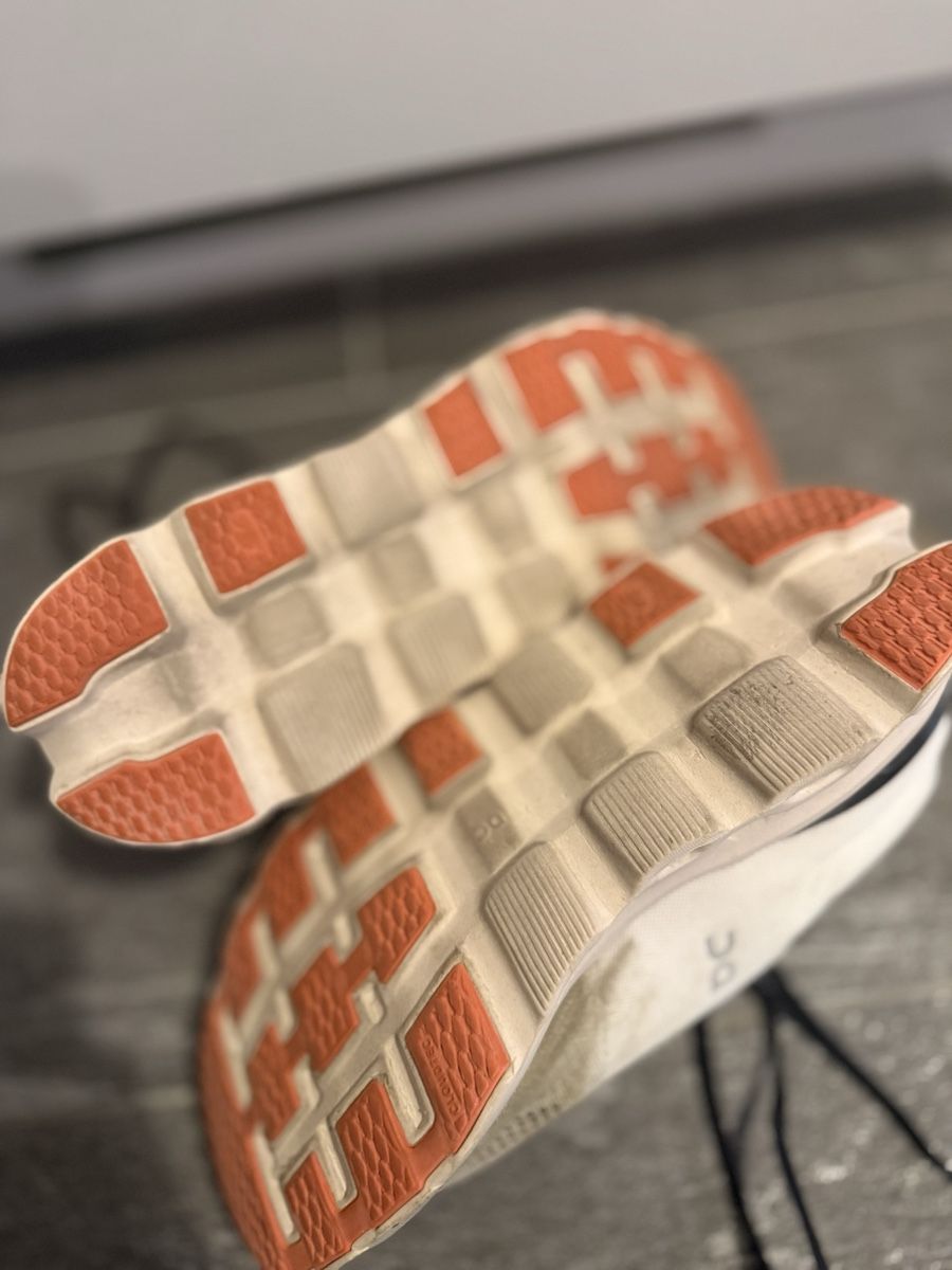 On Herrenschuhe: On Laufschuh Gr. 43 – Gebraucht aus Bern von Laufsport3000 3
