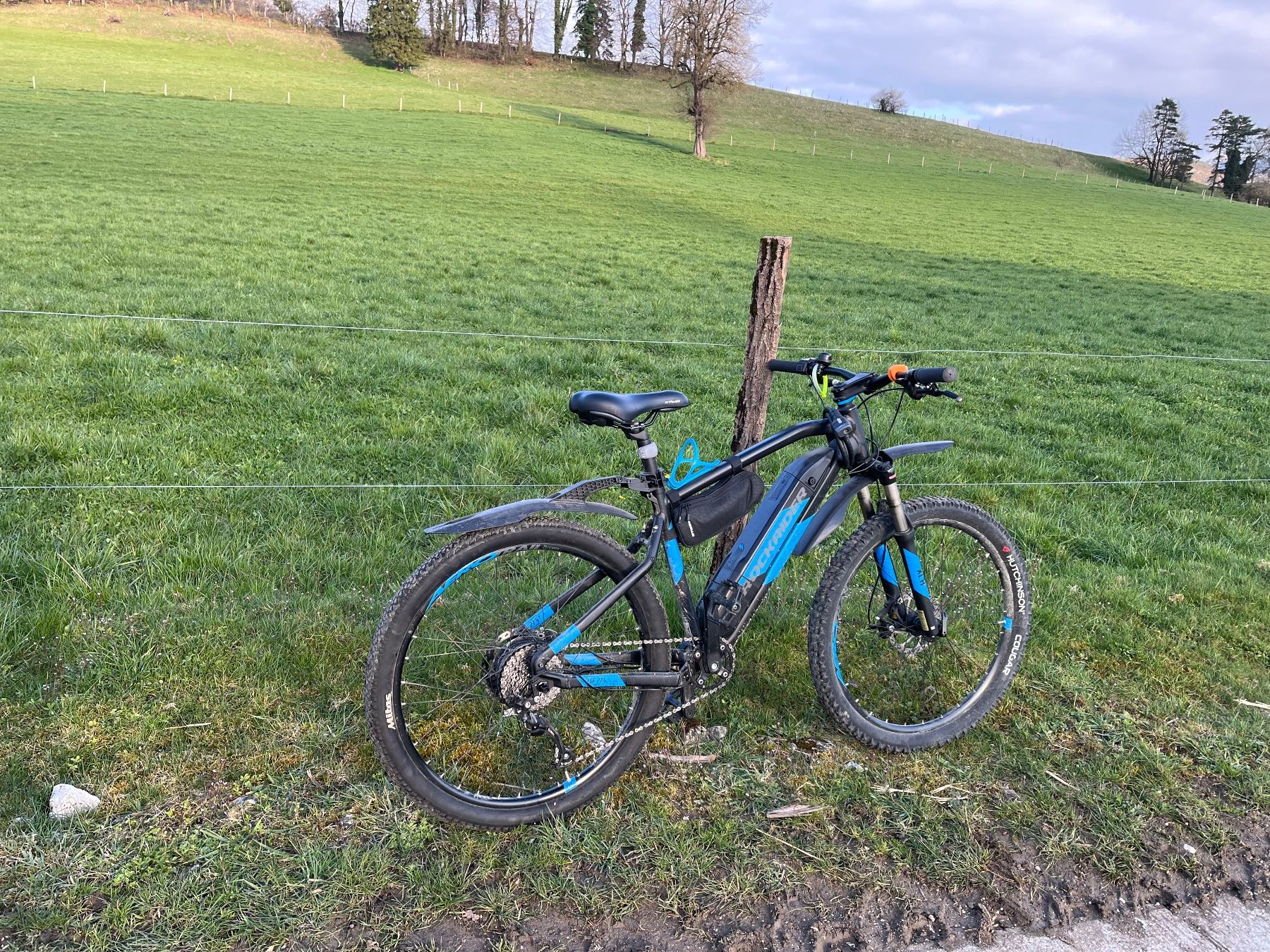 Decathlon Vélos: VTT électrique Rockrider E ST500 – D'occasion à Vicques par Freedom22 2