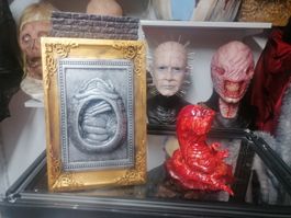 *Alien Memorabilia*