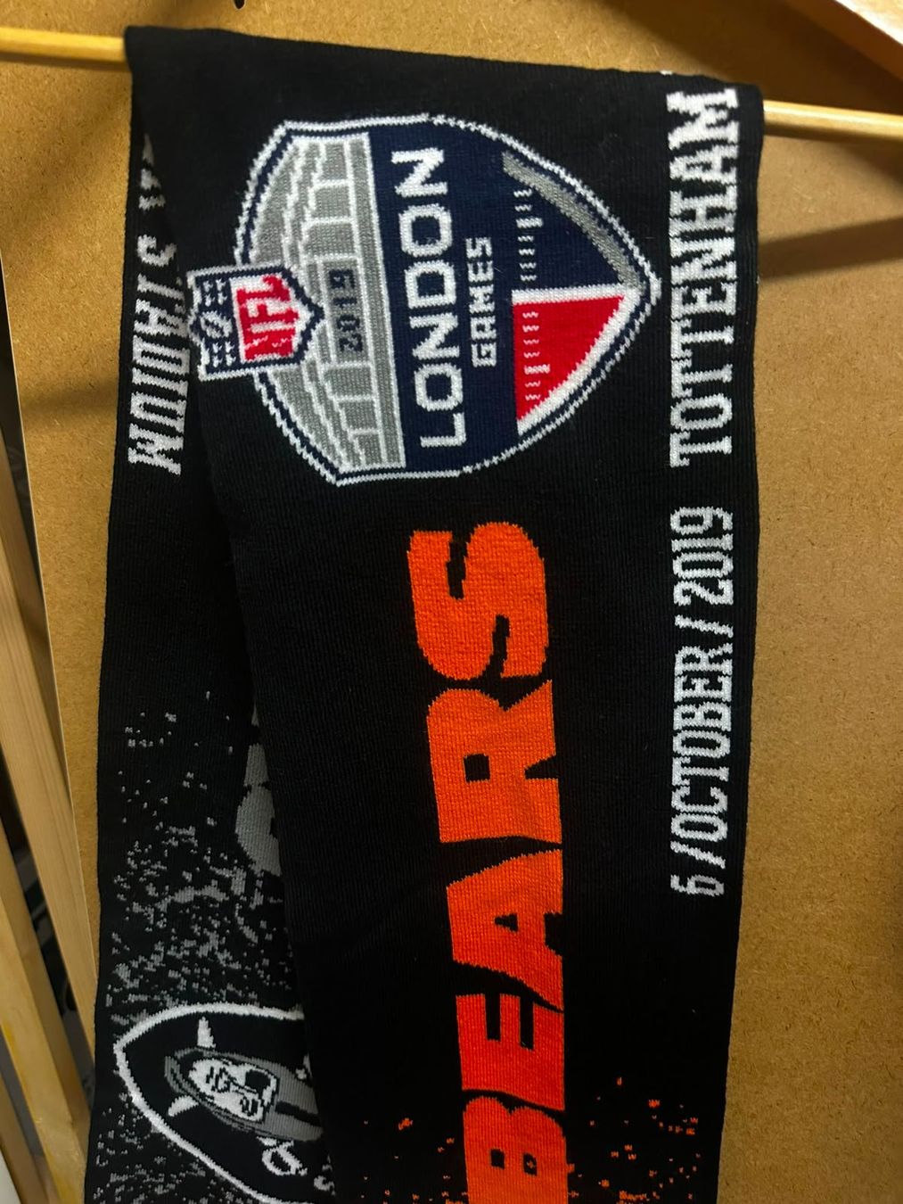 Foulard & Sciarpe: NFL London Games 2019 Schal – Nuovo (secondo la descrizione) da Bern venduto da XXM38 2