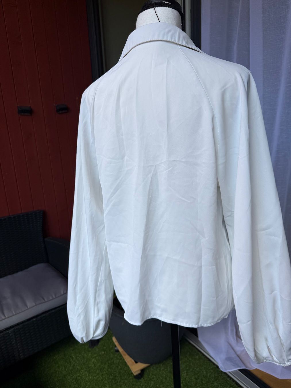Chemisiers: Bluse, Gr. 48, weiss, elegant – D'occasion à Riehen par edu_92w7 5