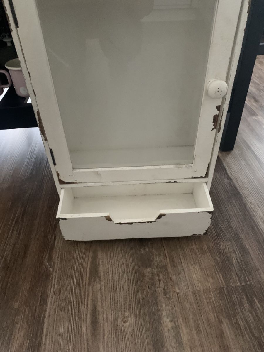 Armadi: Shabby chic Schränkli – Usato da Emmen venduto da Bgucci_girl 1