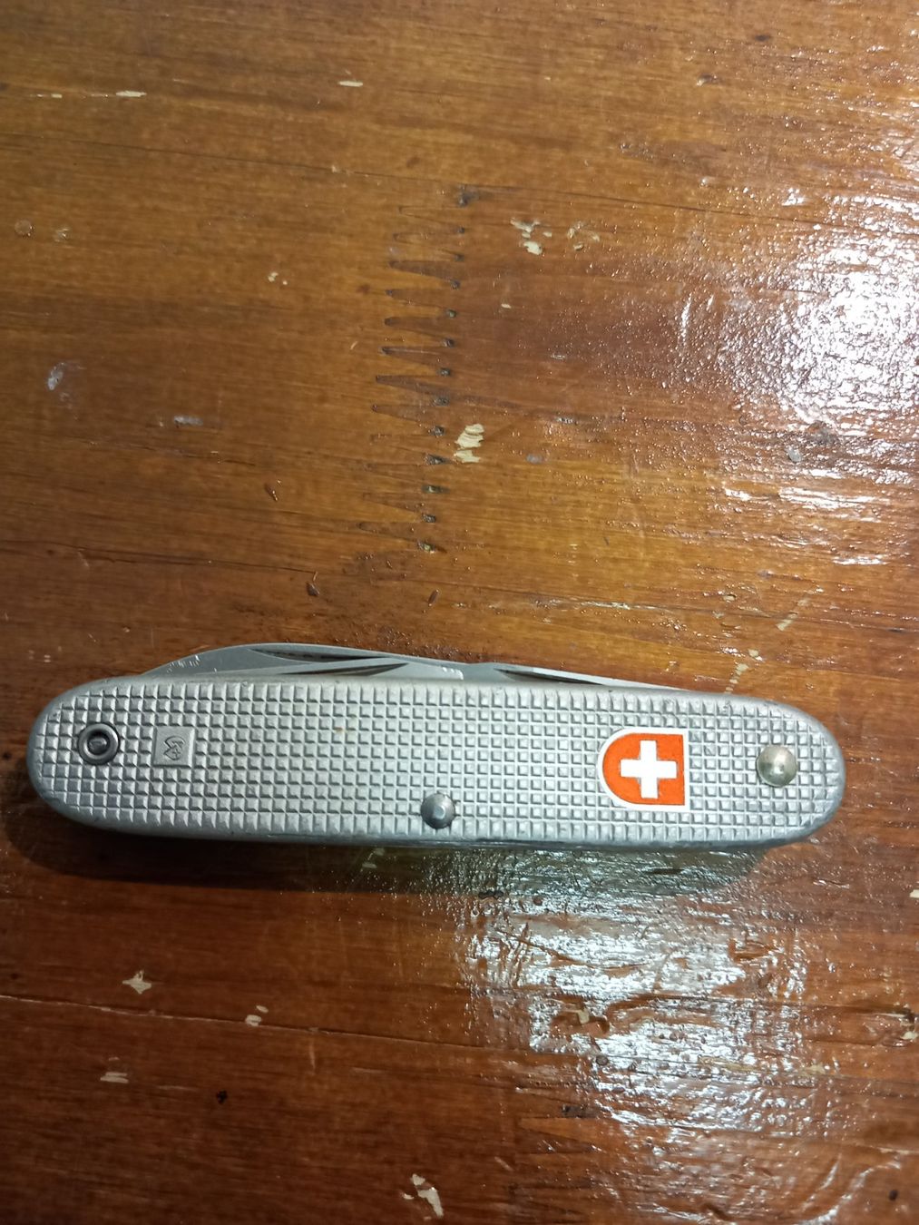 Armée suisse Couteaux de poche: Militärsackmesser Schweizerarmee – D'occasion à Givisiez par Reiffel 2
