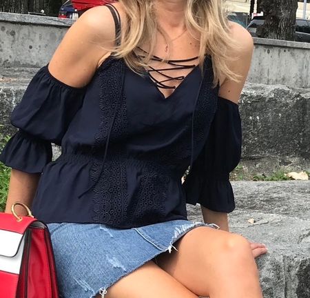 Sexy blusa Con allacciatura e spalle nude