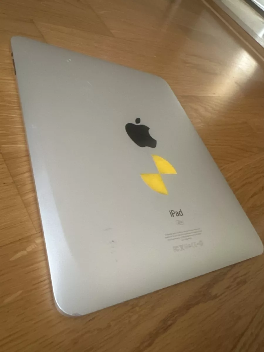 Apple Tablet PC: Ipad 1. Generation 32GB – Gebraucht aus Zürich von schmickels 4