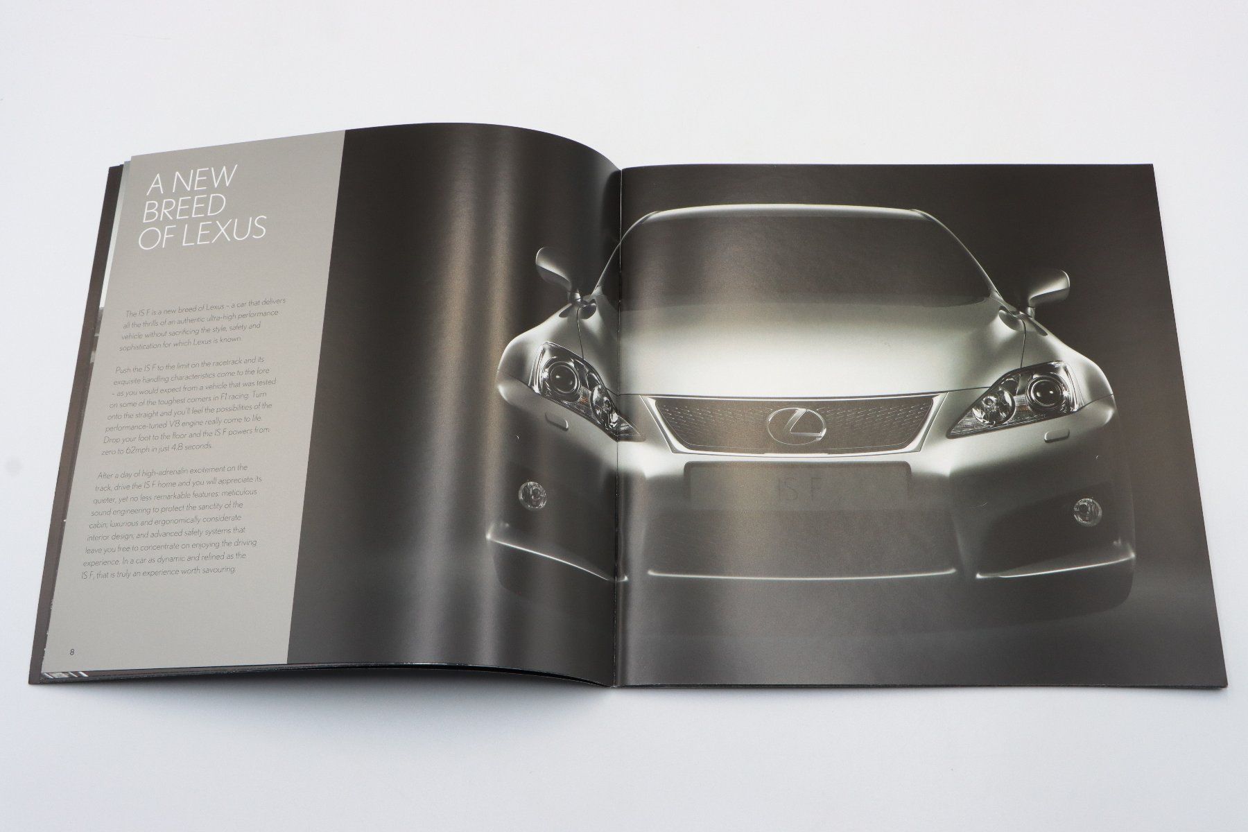 Lexus Documents: Lexus IS F 2008 Prospekt – D'occasion à Bühl b.Aarberg par Collectorpassions 3