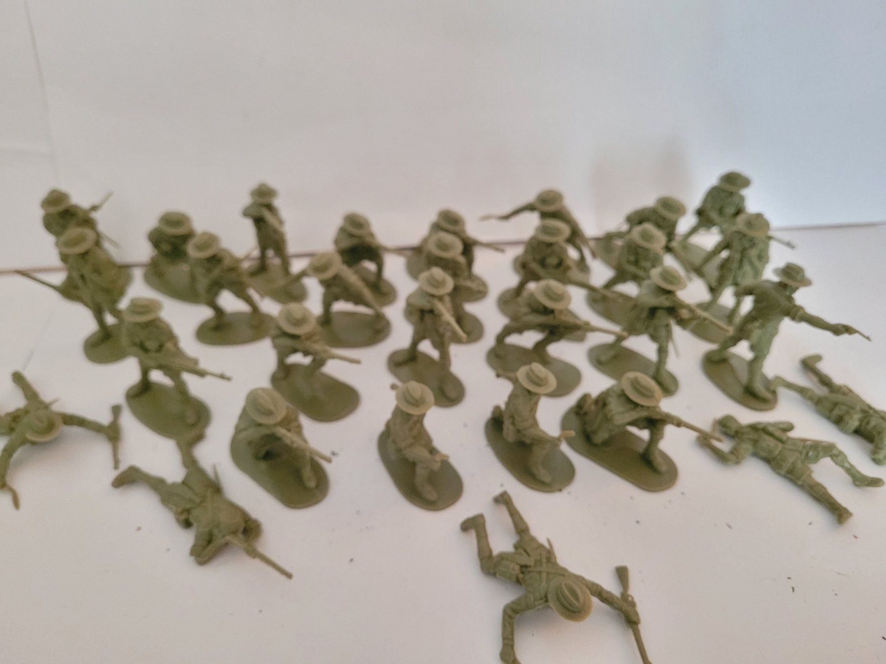 Spielzeuge: Soldats en plastique 5 cm – Gebraucht aus La Tour-de-Peilz von estelle69 1