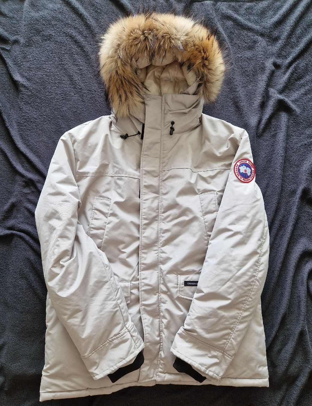 Canada Goose Jacken: Canada Goose XXL "neu" – Neu (gemäss Beschreibung) aus Arbon von Online-Shop