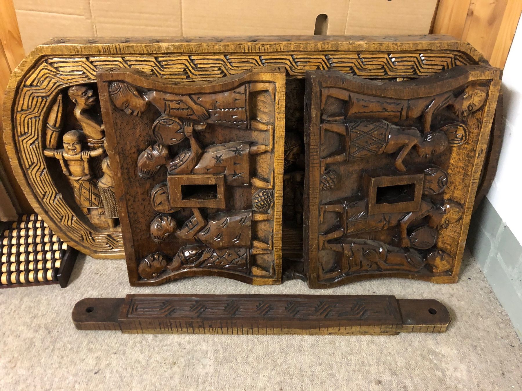 Alle Dekorationen: Einmalig Afrika  Schnitzerei für/als Wand/Tisch122x60x40Holz – Gebraucht aus Oberwil BL von Nikki13 1