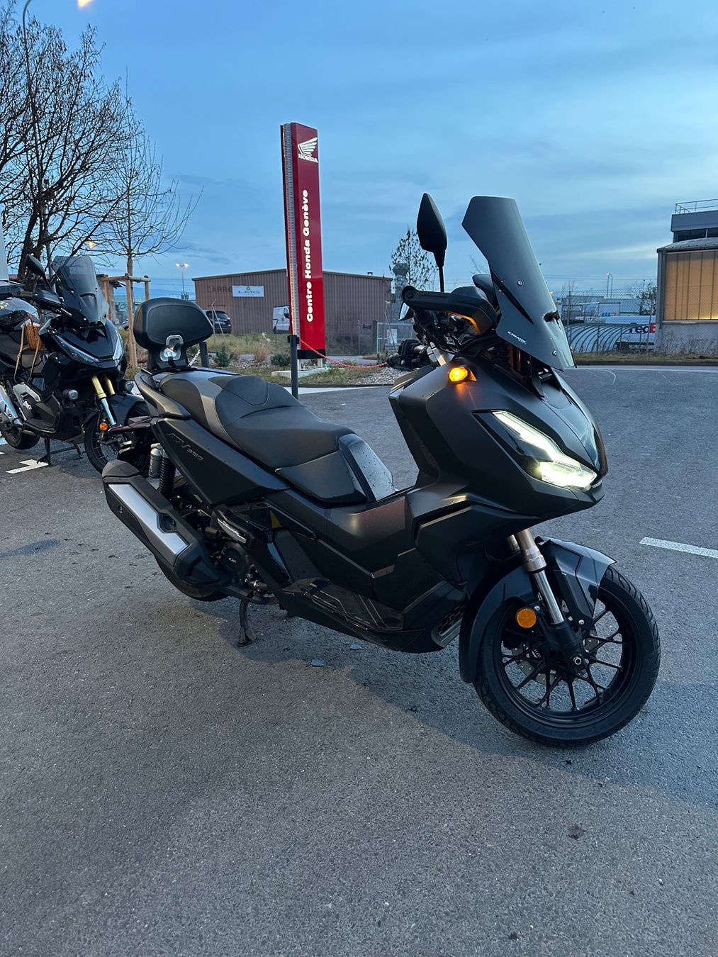 Honda ADV 350 (2024) (D'occasion) à Genève pour CHF 5200 – retrait ...