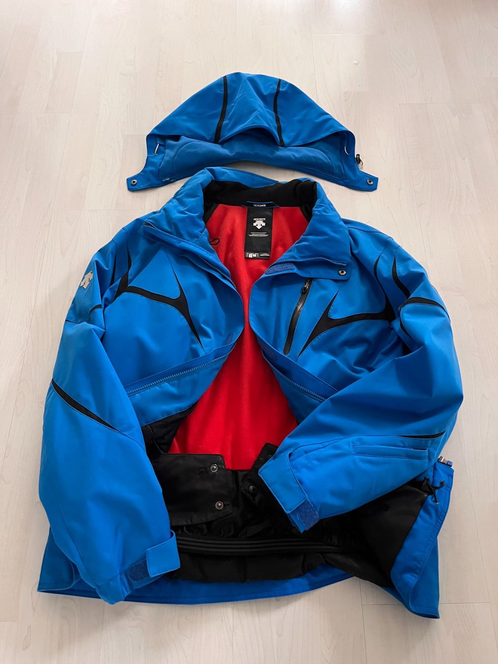 Jacken: Herren Ski Jacke DESCENTE – Gebraucht aus Stans von Moritz01112 2