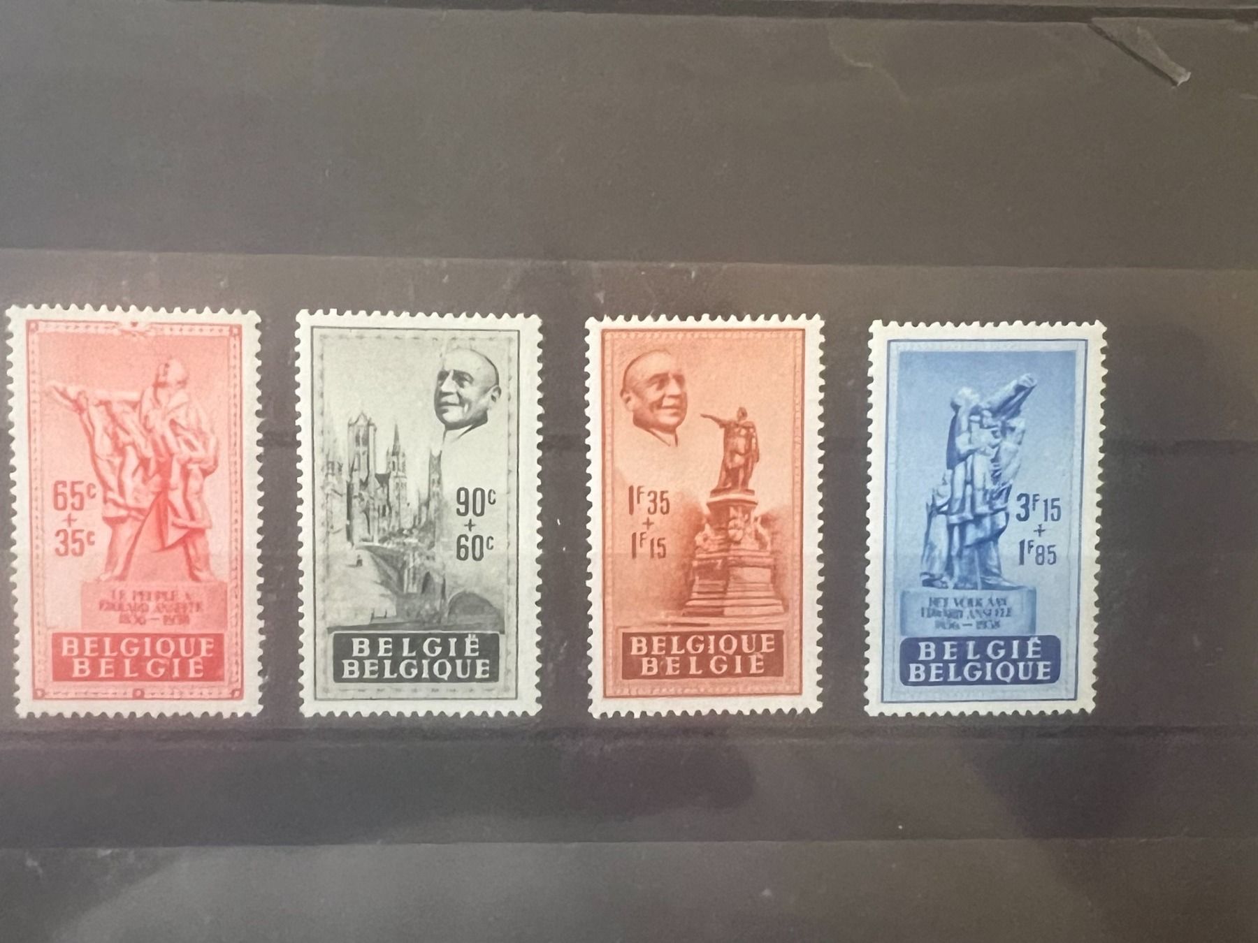 Tutti i francobolli: () 53 timbres Belgique anciens – Usato da Lausanne venduto da ffhoud 2