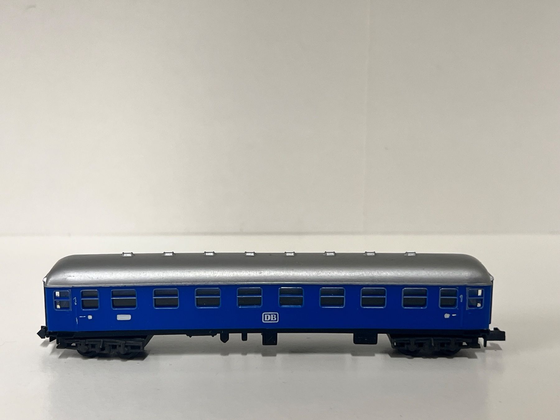 Arnold Modellini di ferrovie: Arnold Rapido DB  Spur N 1.Kl – Usato da Geroldswil venduto da TopTrain54