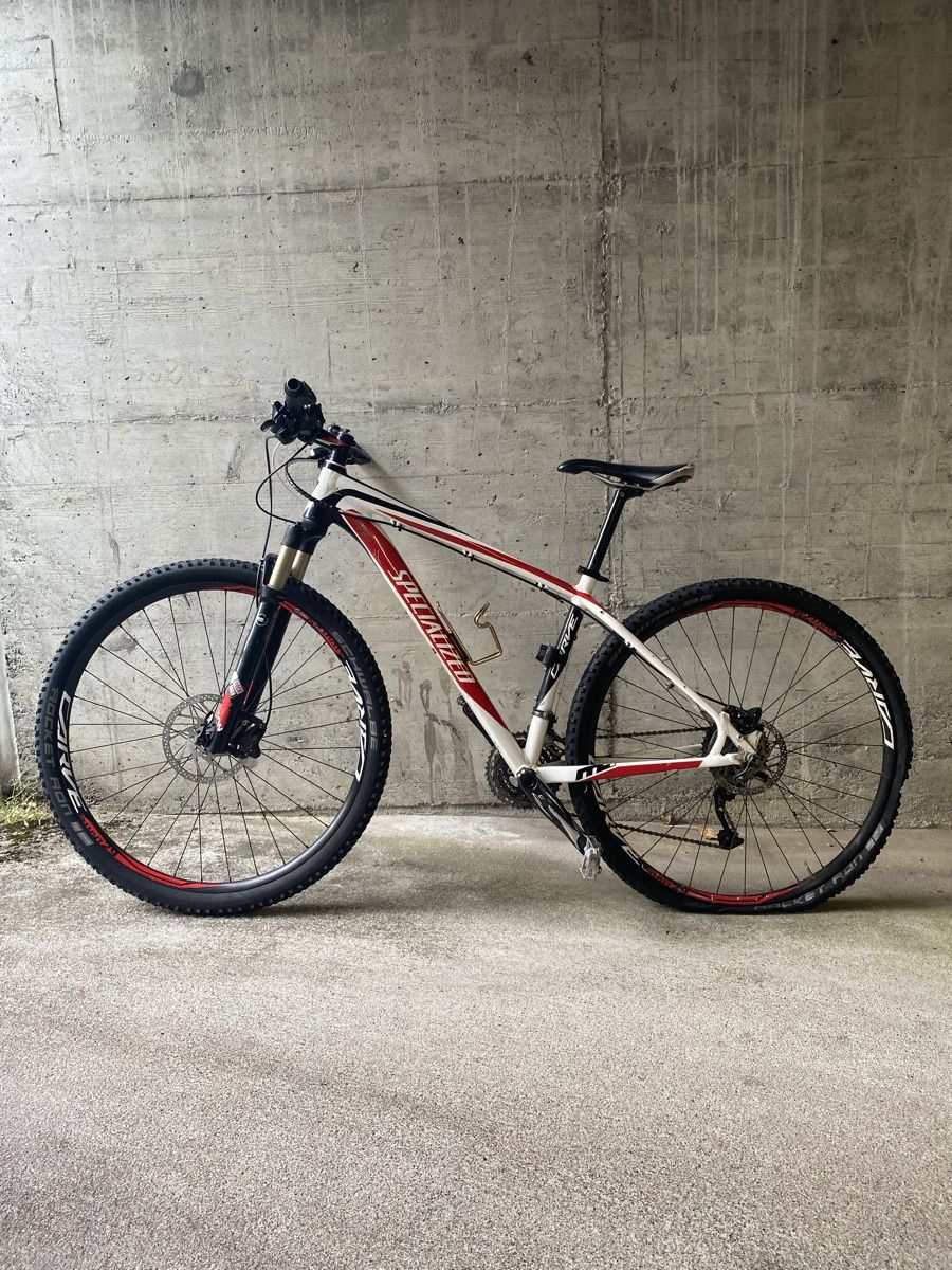 Specialized Biciclette: Specialized Mountainbike ab 1 CHF – Difettoso da Lenzburg venduto da yachst 1