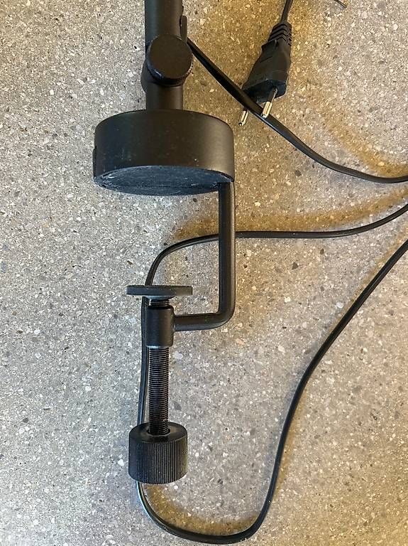 Lampes: Lampe bureau – D'occasion à Villars-sous-Mont par cel_h6lg 4