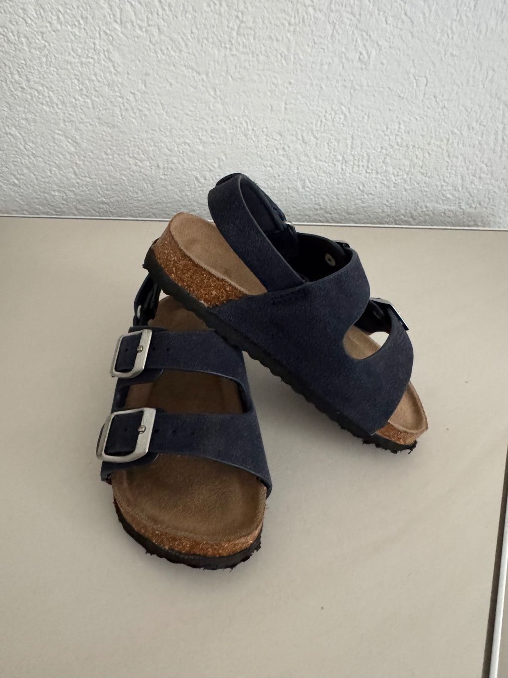 Chaussures garçon: Sandalen blau Grösse 26 – D'occasion à Langenthal par chirlis