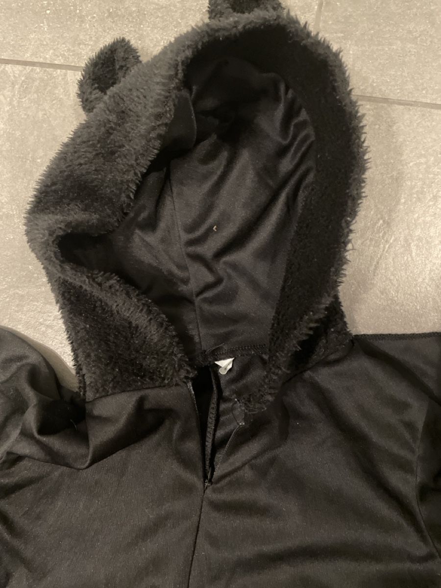 Costumi: Kostüm Fledermaus – Usato da Au ZH venduto da ValeaZima 1