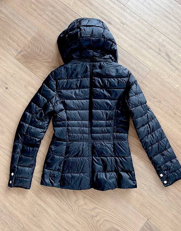 Vestes: Massimo Dutti Schwarz, Gr S.  – D'occasion à Oberwil-Lieli par hbailer 1