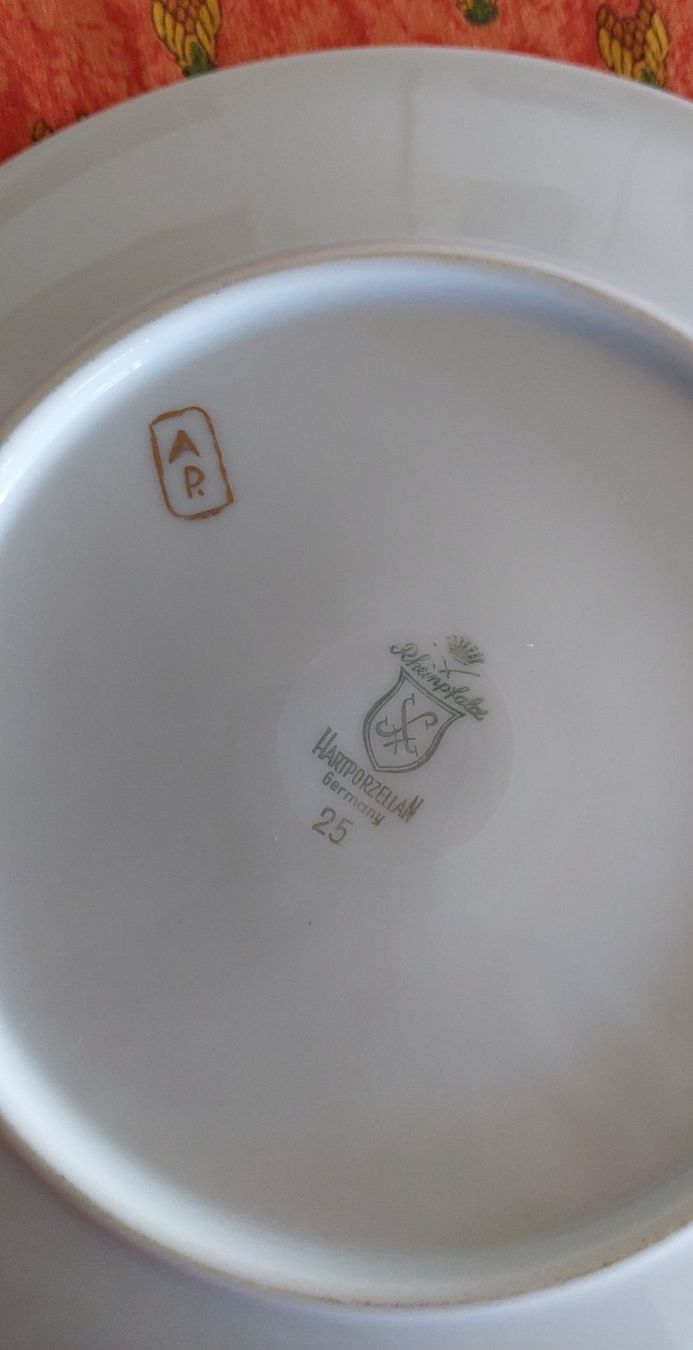Teller: Porcelaine type Nyon  assiette – Gebraucht aus Tschugg von uldrypr 1