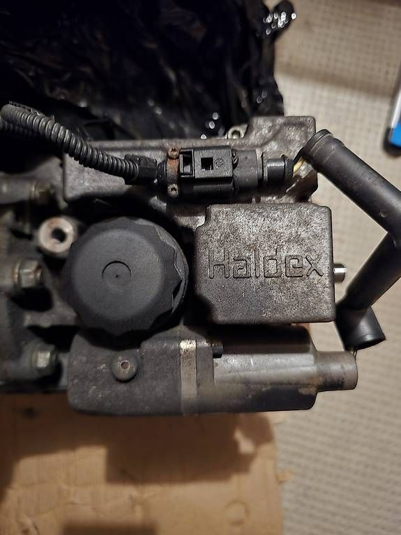 Tutti pezzi di ricambio auto: Hinterachsdifferential Audi S3 8L – Usato da Meltingen venduto da mergimmorina