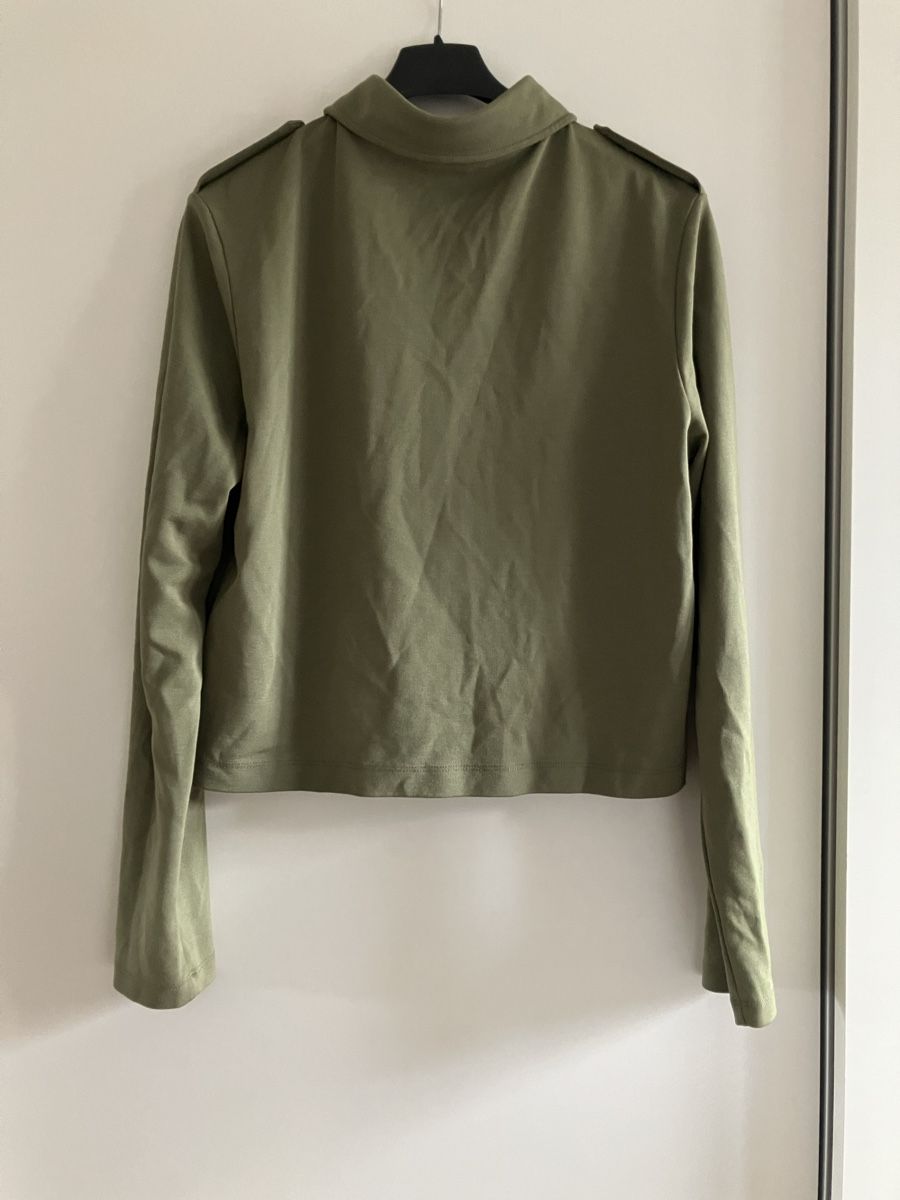 Camicette: Chemise verte – Usato da Sion venduto da edelweissse 1