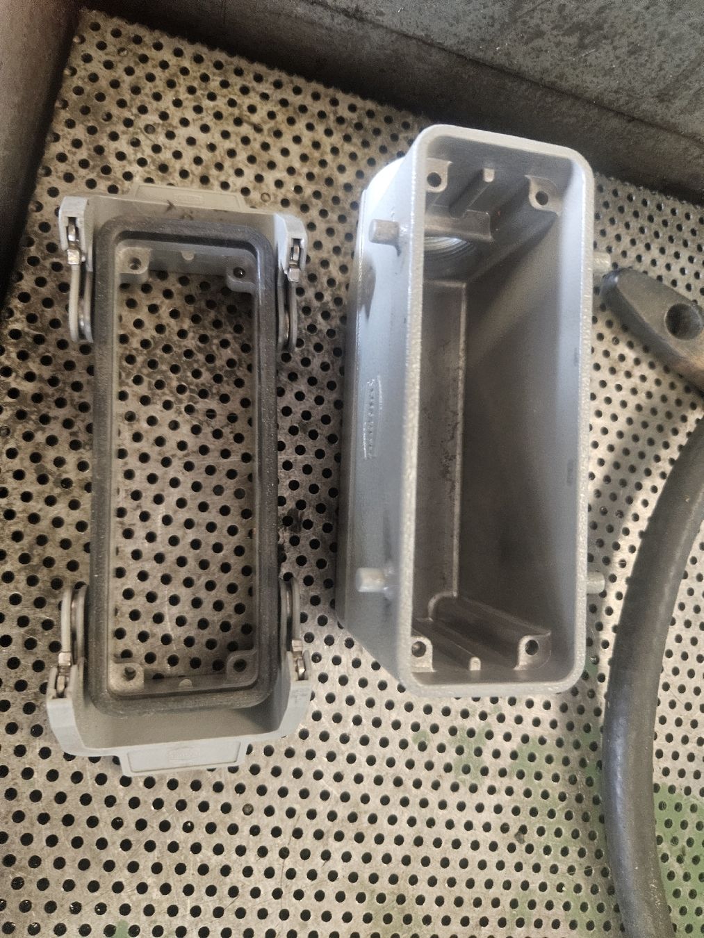 Metall- & Schlosserei Sonstiges: Harting Stecker Maschinenstecker – Neu und originalverpackt aus Bauma von Maese1980 1