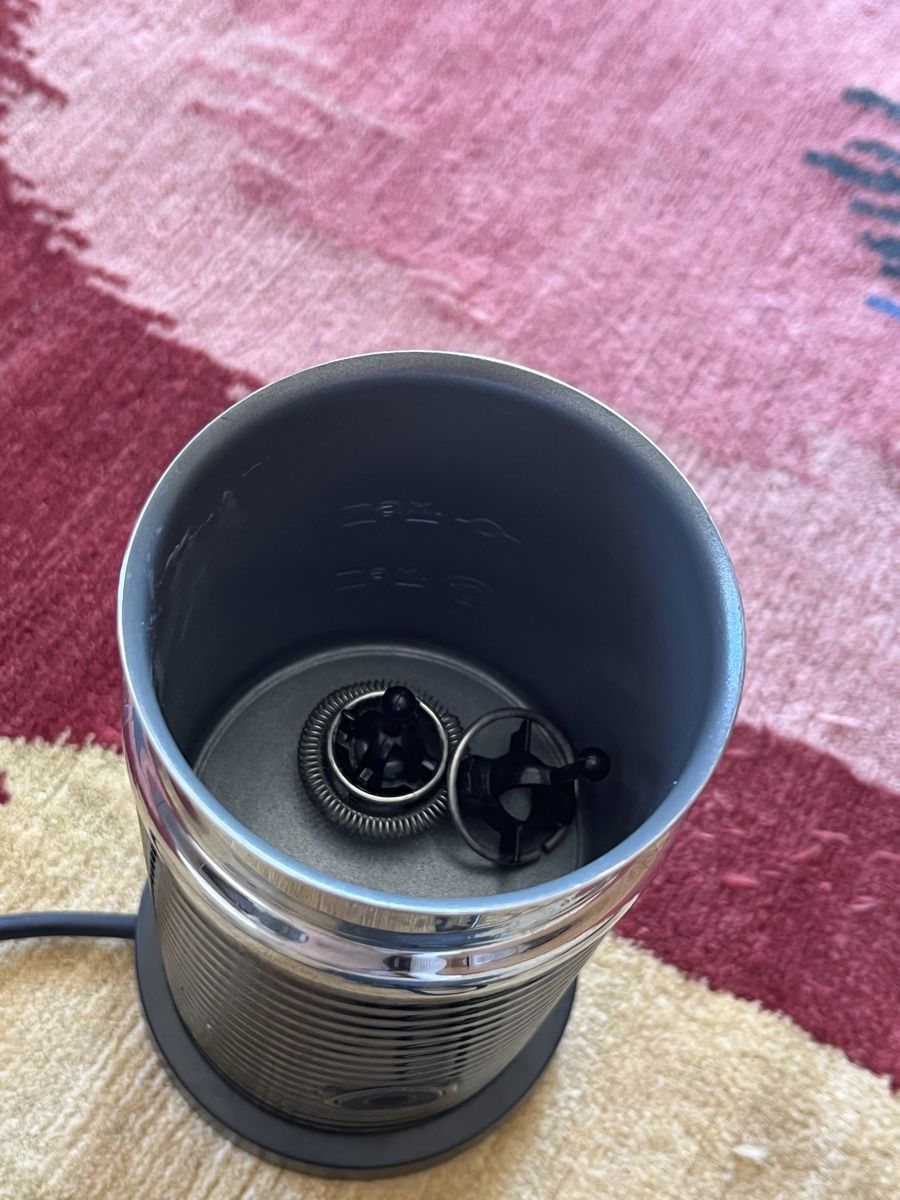 Appareils de cuisine: Nespresso Milchschäumer – D'occasion à Bern par Nena4 1