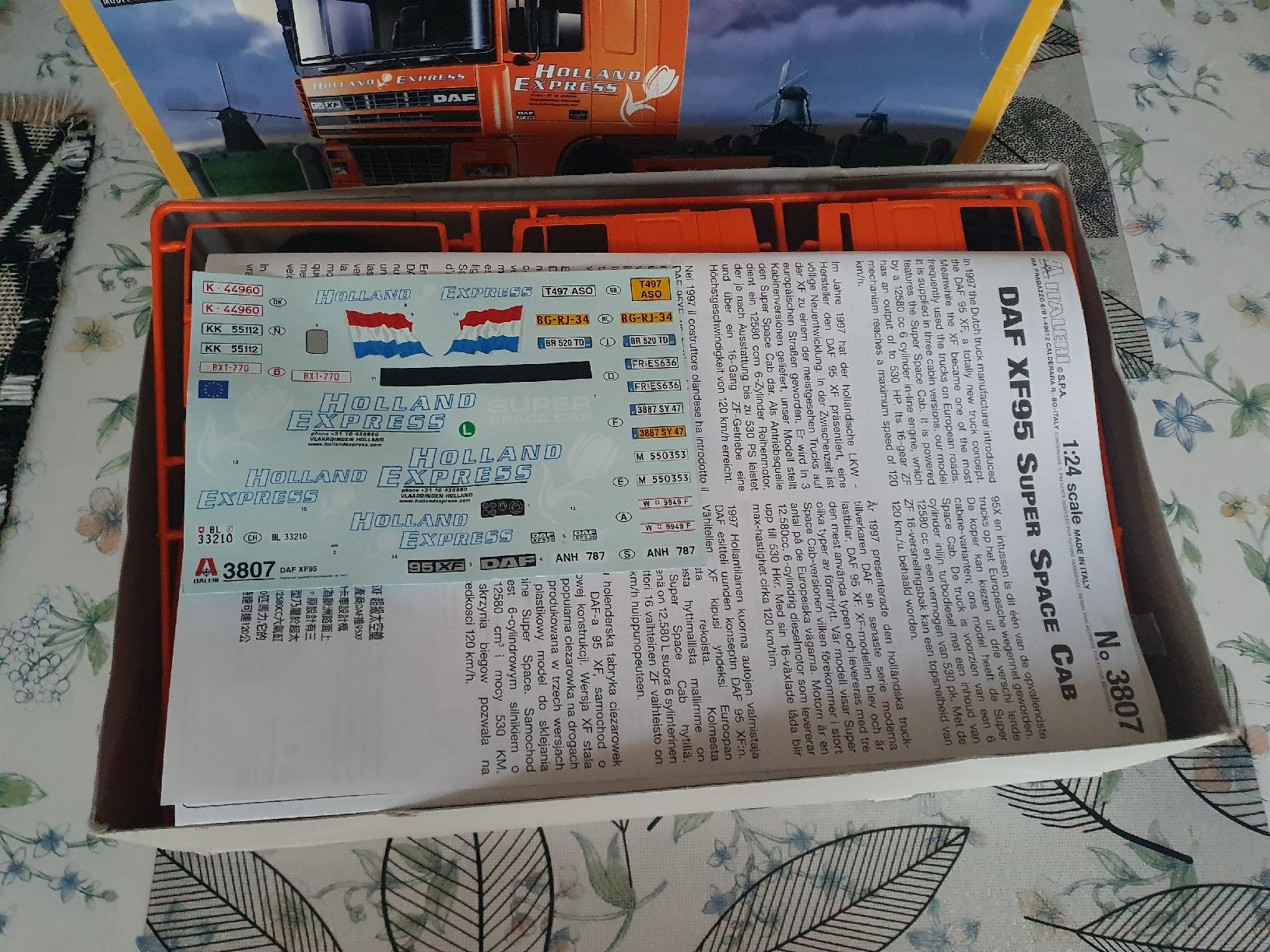 Italeri Modellbausätze & Standmodelle: Lastwagen Bausatz 1 zu 24 – Neu (gemäss Beschreibung) aus Belp von Liacheyenne 3