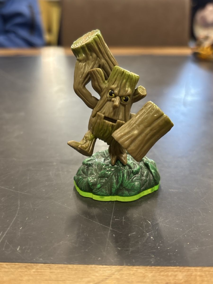 Spiele: 3 Skylanders Figuren  – Gebraucht aus Dietikon von mis_brocki 2