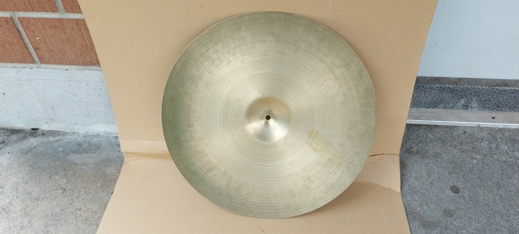 Musikinstrumente: 20" Ride Imperial Medium Thin aus 80-er jahr – Gebraucht aus Glattbrugg von Swissmusik 2