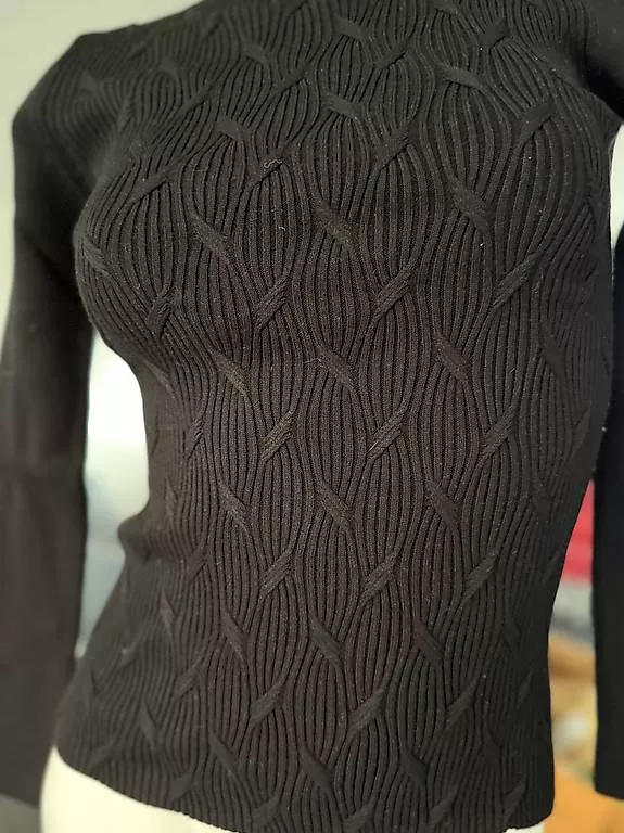 Maglioni & Felpe: Eleganter schwarzer Strickpullove – Usato da Steinhausen venduto da deikoon 2