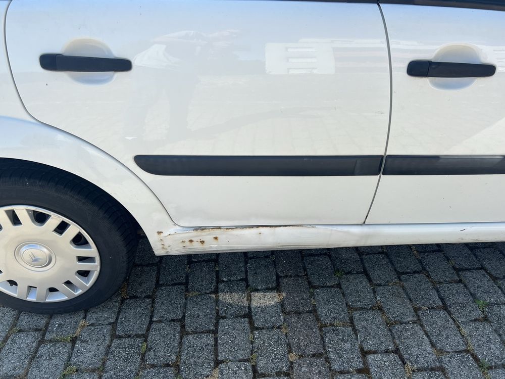 Citroën Automobili: À vendre Citroën C3, 1.4 i GNV – Usato da Bulle venduto da Sammobil 4