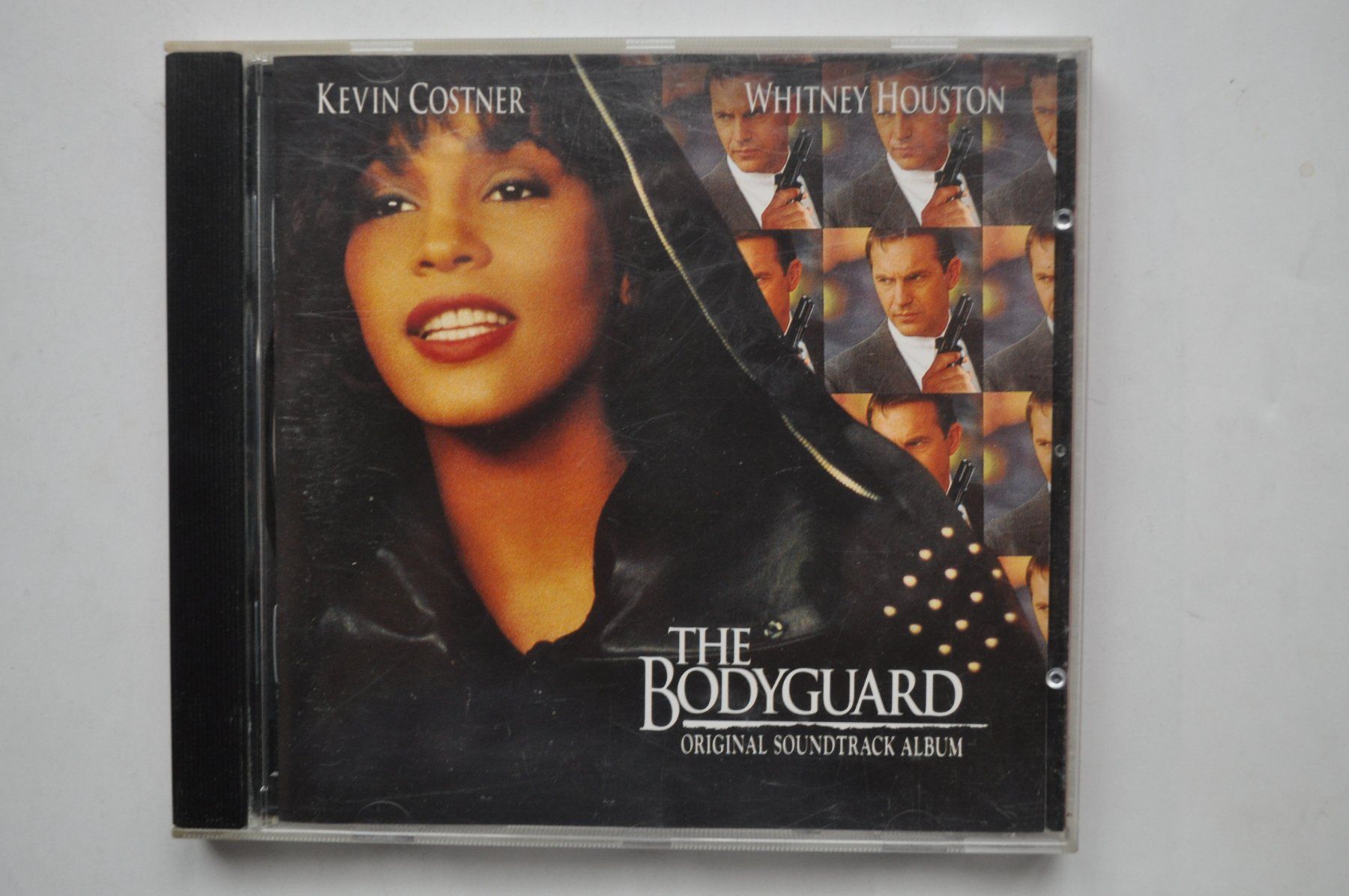 CD: Whitney Houston + Divers - The Bodyguard – Usato da Marin-Epagnier venduto da Vinil68