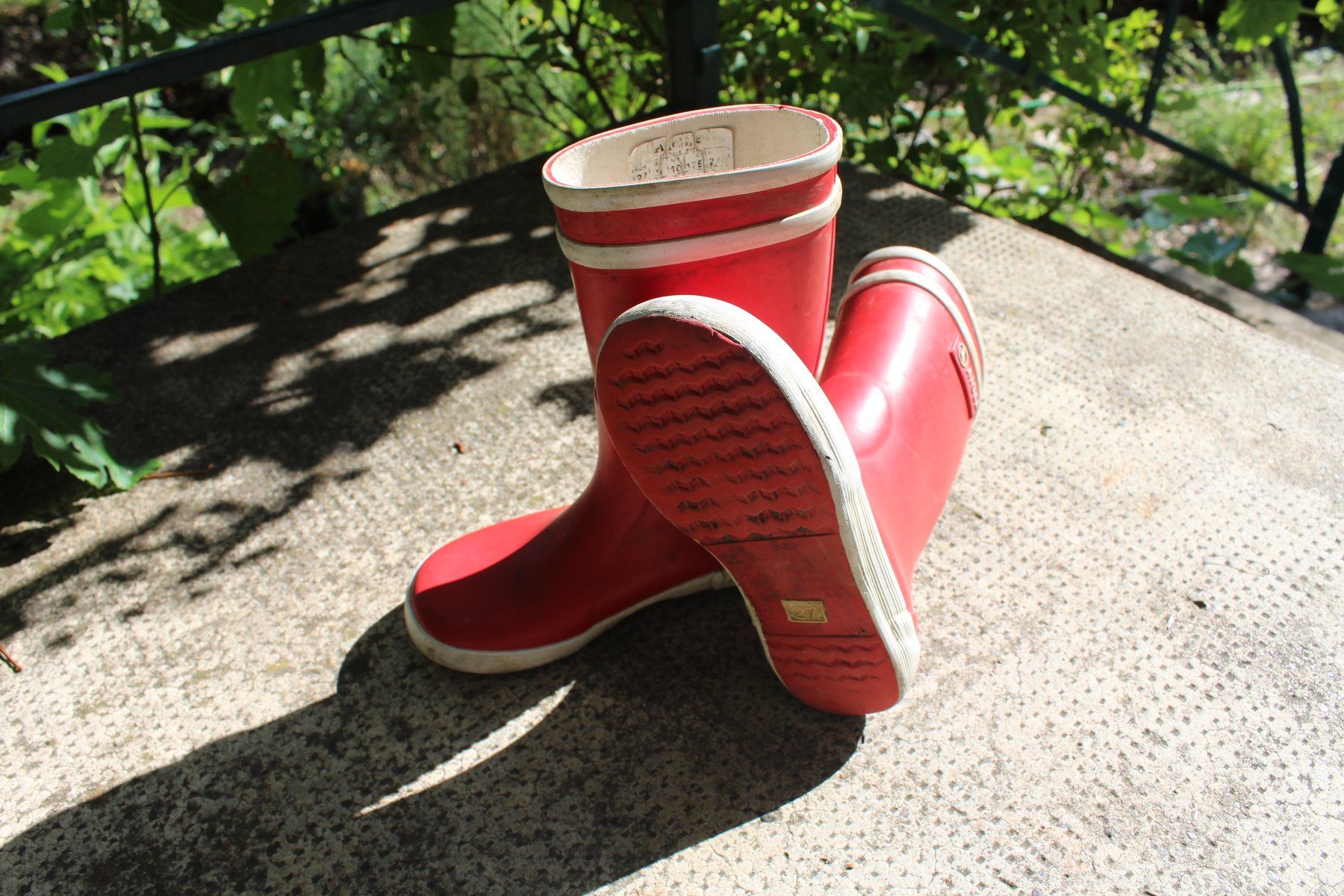 Chaussures garçon: Aigle Regenstiefel Rot 27 – D'occasion à Hünikon (Neftenbach) par bocus 2