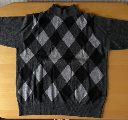 Schöne Herren Pullover, Gr. M, NEU