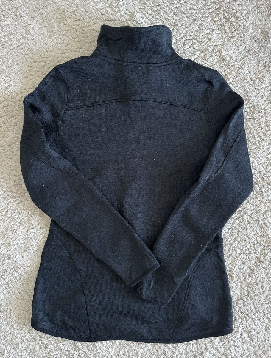 Champion Jacken: Champion Veste molletonnée zippée noire - Taille M – Gebraucht aus Neuchâtel von aliceguins 3