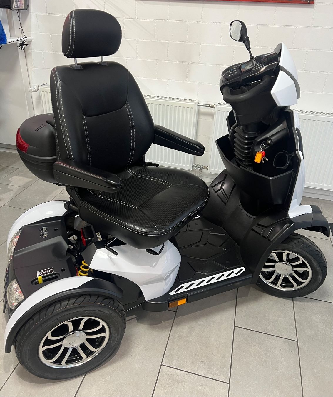 Veicoli elettrici: Seniorenmobil (MaximoS) – Usato da Regensdorf venduto da e-drive24 2