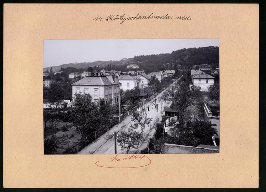 Fotografie & Manifesti: Fotografie Radebeul-Oberlössnitz, Blick – Usato da Berlin venduto da bartko-reher