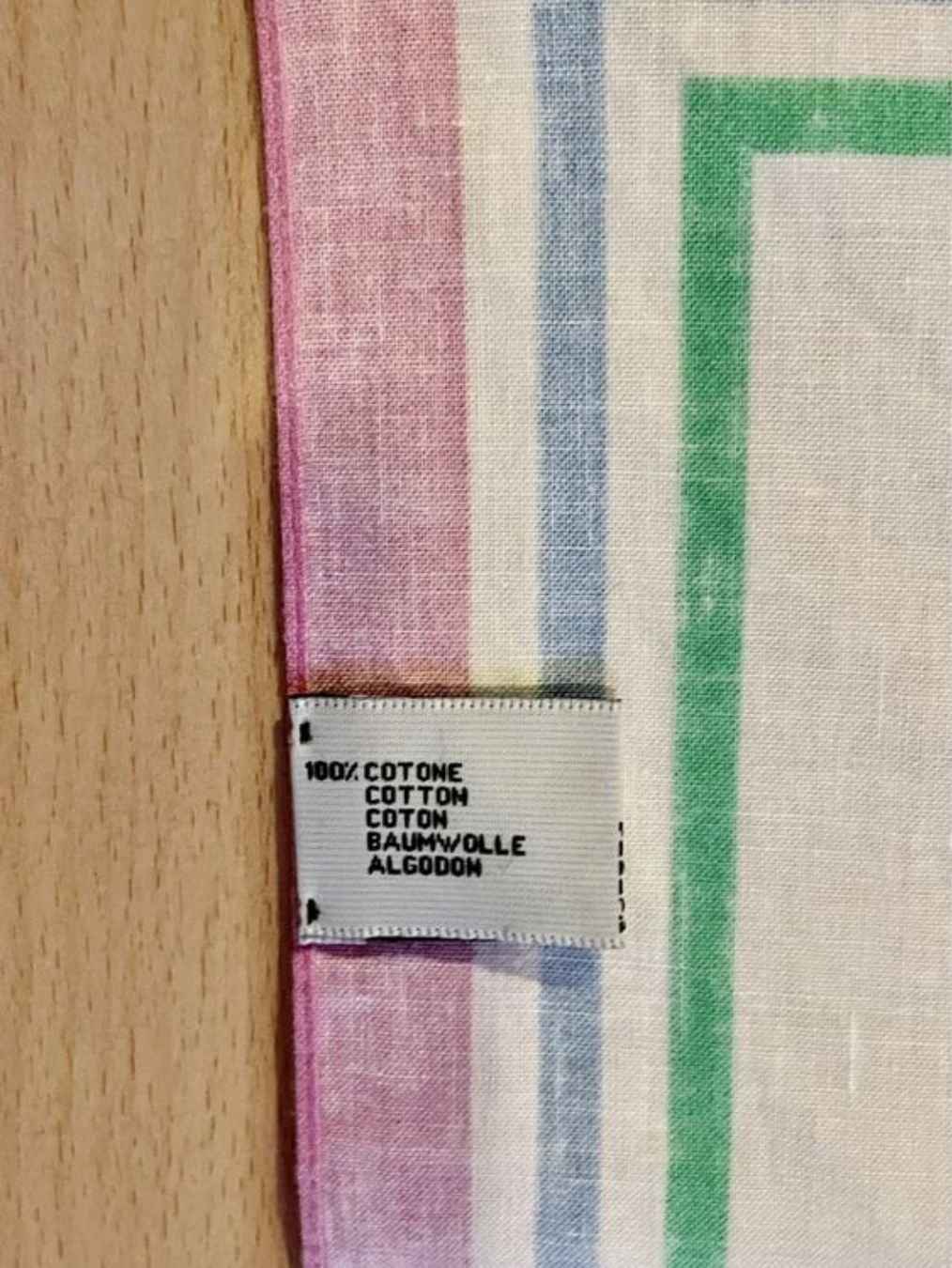 Longchamp Foulard & Sciarpe: Foulard Lomgchamp en coton cheval – Nuovo (secondo la descrizione) da Lausanne venduto da Cognitia 2