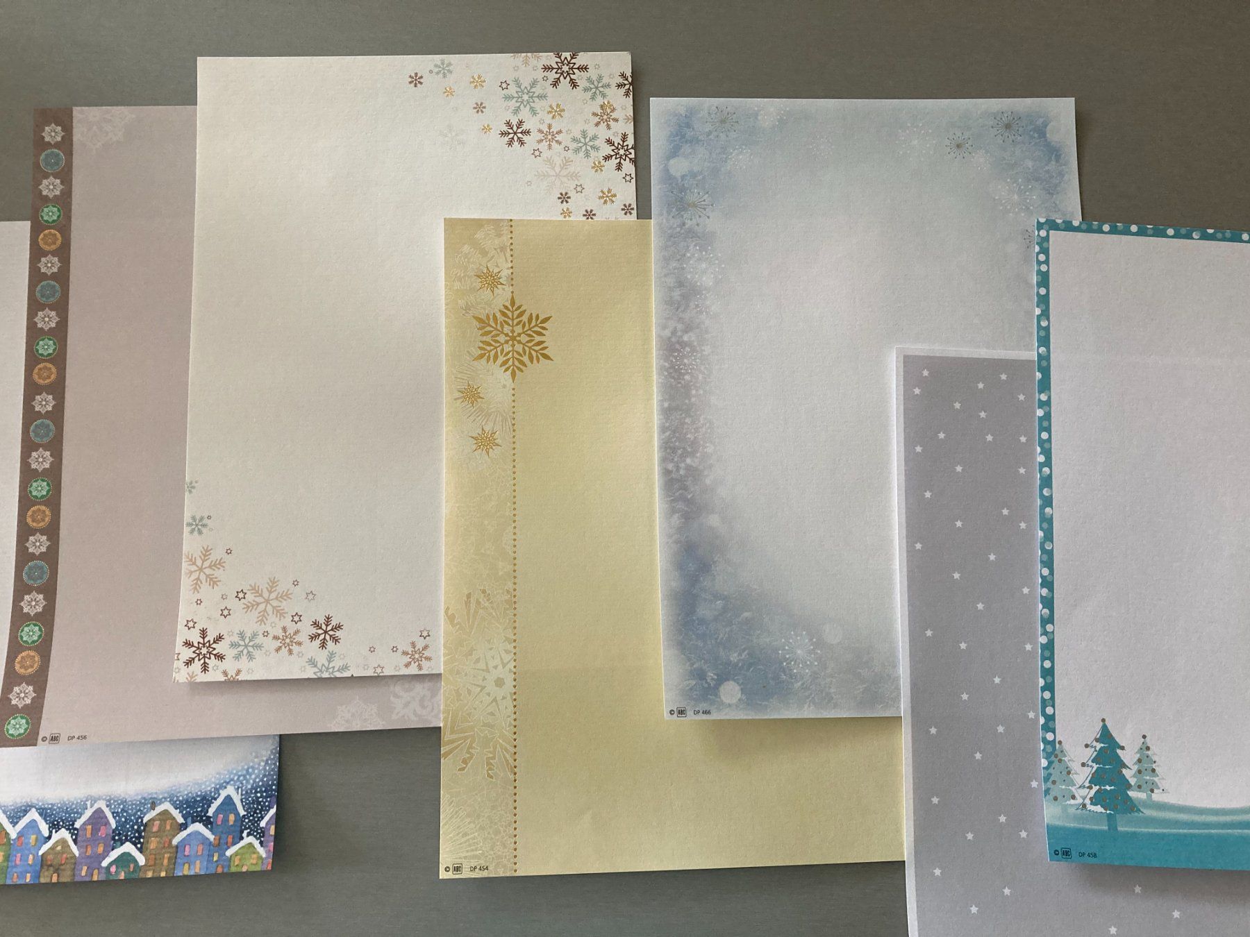 Papiere: Weihnachts Designe Schreibpapier – Gebraucht aus Obfelden von miau68 3