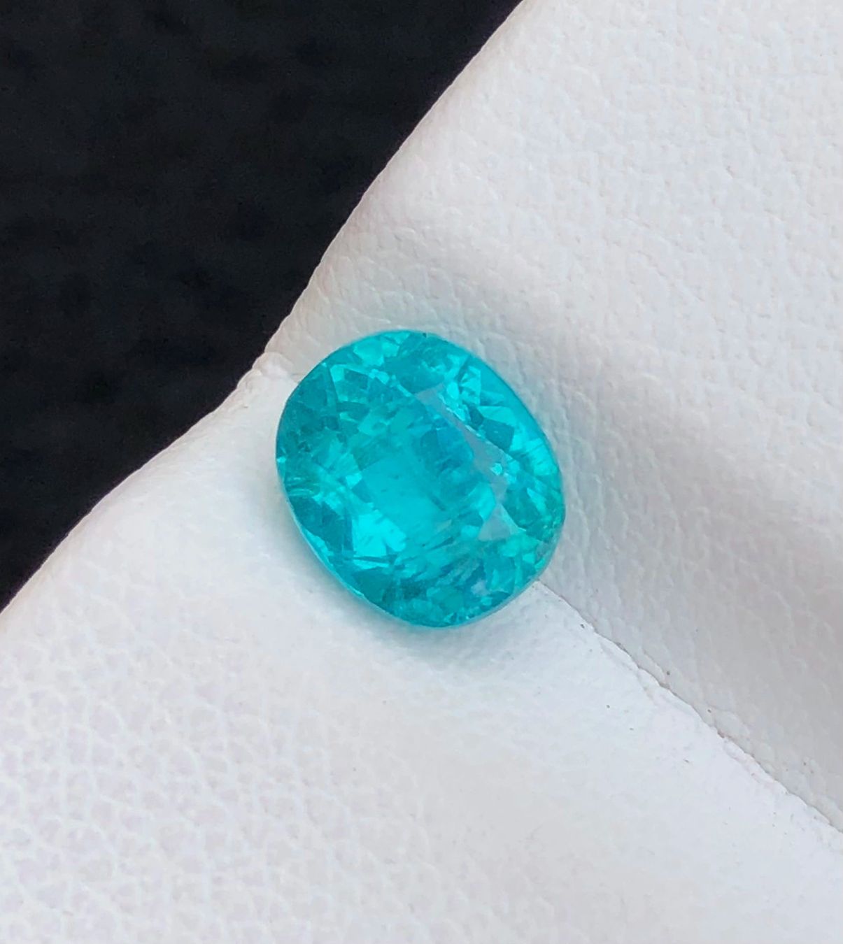 Pietre preziose: Türkis APATIT geschliffen 1.65ct – Nuovo (secondo la descrizione) da Nuglar venduto da Tc15