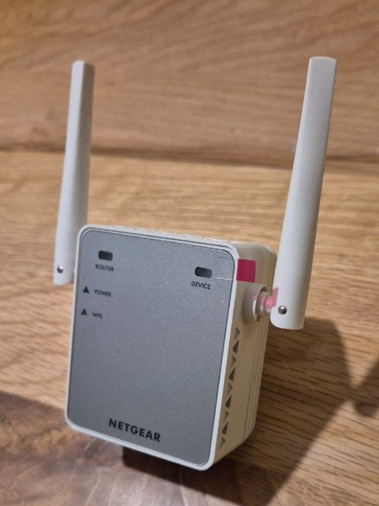 Netgear WiFi: Netgear WLAN Repeater, EX2700, N300 – Usato da Wangen SZ venduto da Daniel_Simon