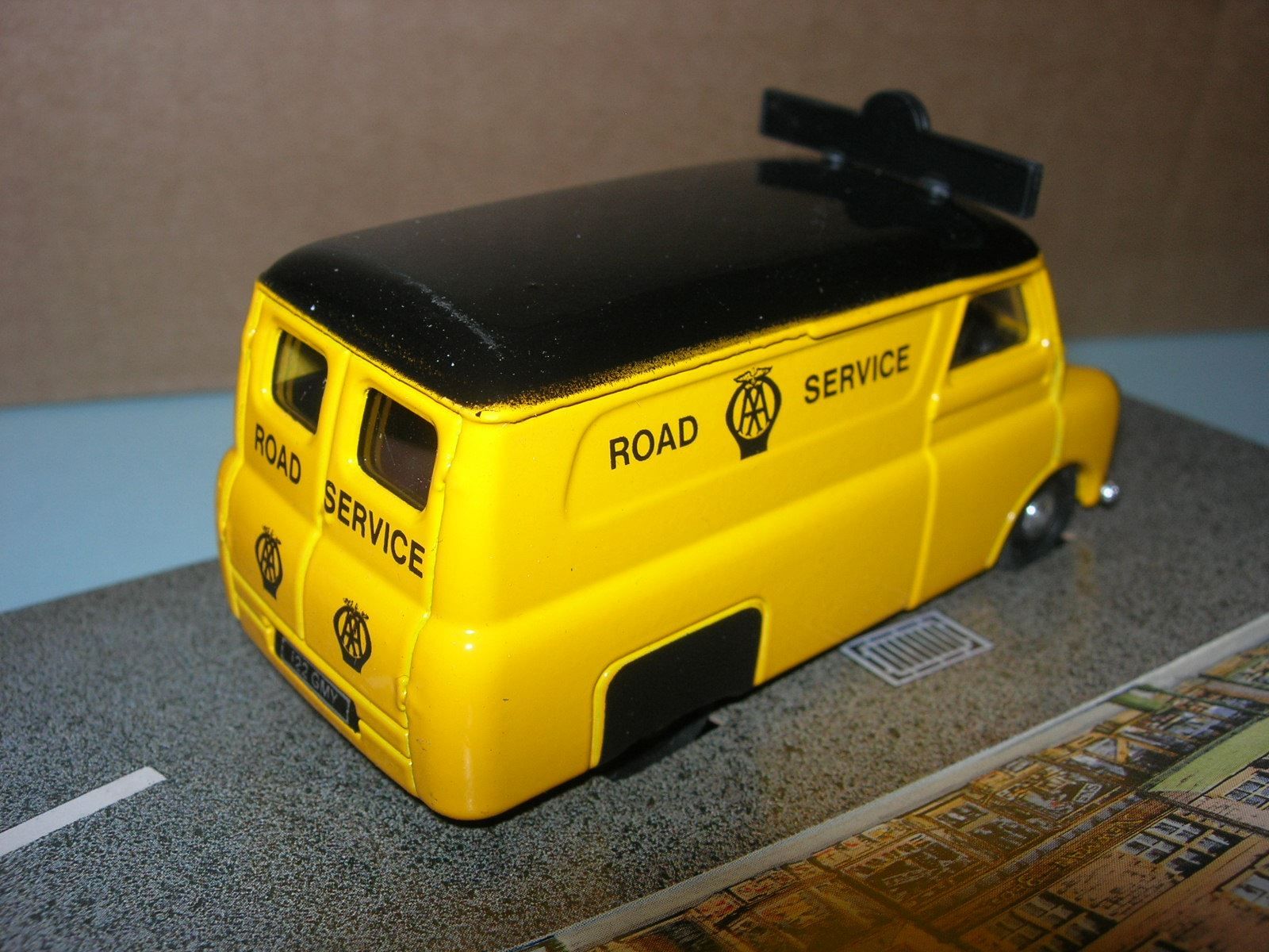 Corgi Toys Modellini d'auto: Bedford CA Van  * Corgi 1:43 – Nuovo e nell'imballaggio originale da Hornussen venduto da Amw 2